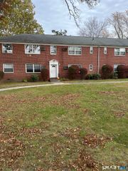 114 Hillcrest Avenue 116C, West Hartford, CT 06110