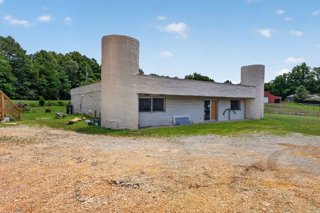 11279 Nashville Hwy, Baxter, TN 38544