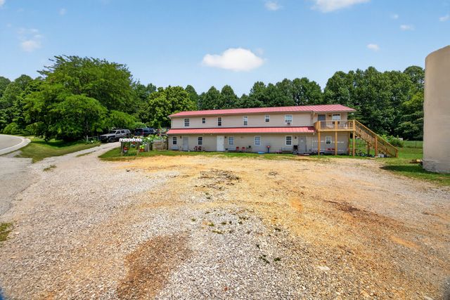 11279 Nashville Hwy, Baxter, TN 38544