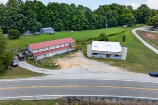11279 Nashville Hwy, Baxter, TN 38544