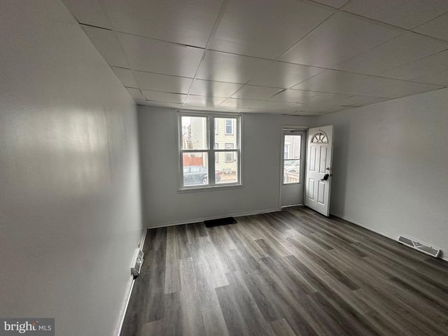 209 PARK PL, York, PA 17401