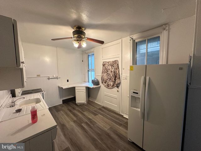 209 PARK PL, York, PA 17401