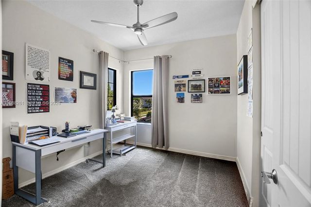 8240 Tailshot Ct, Lake Worth, FL 33467