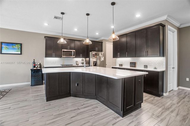 8240 Tailshot Ct, Lake Worth, FL 33467