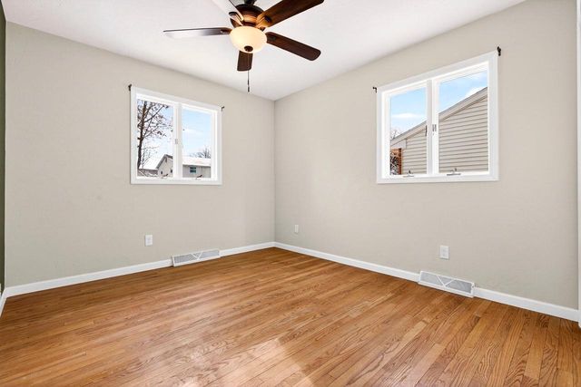 916 CHARLES STREET, Little Chute, WI 54140