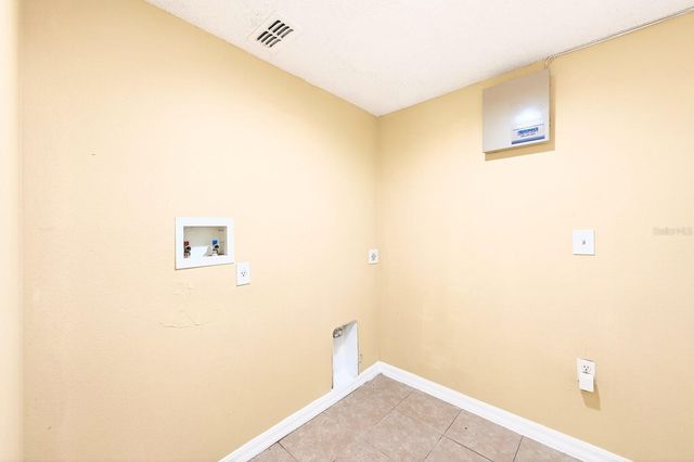 274 CURTIS AVENUE, Groveland, FL 34736
