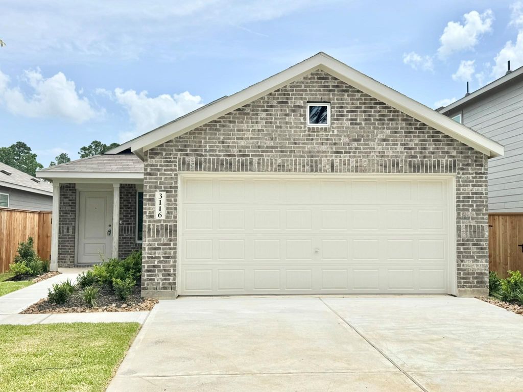 3116 Twisted Myrtle Drive, Conroe, TX 77301