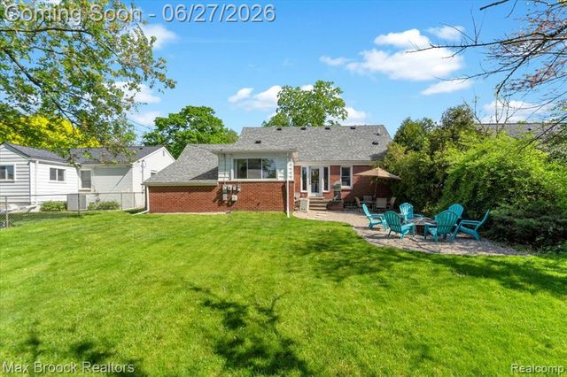 4203 Berkshire Road, Royal Oak, MI 48073
