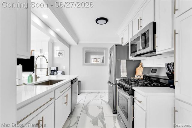 4203 Berkshire Road, Royal Oak, MI 48073