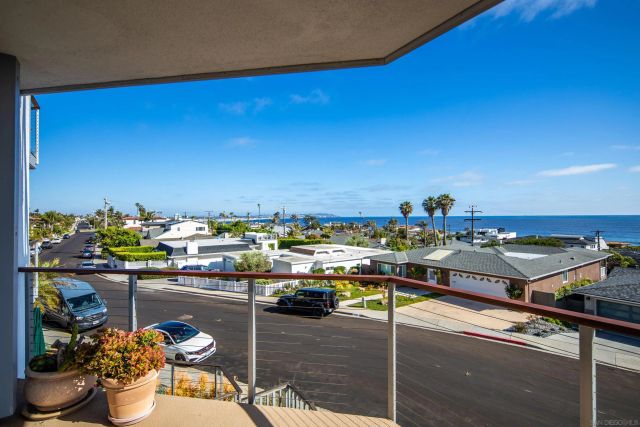 5383 Chelsea 201, La Jolla, CA 92037