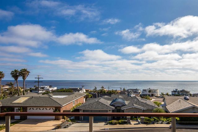 5383 Chelsea 201, La Jolla, CA 92037