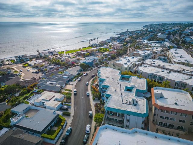 5383 Chelsea 201, La Jolla, CA 92037