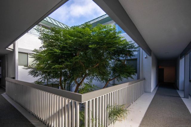 5383 Chelsea 201, La Jolla, CA 92037