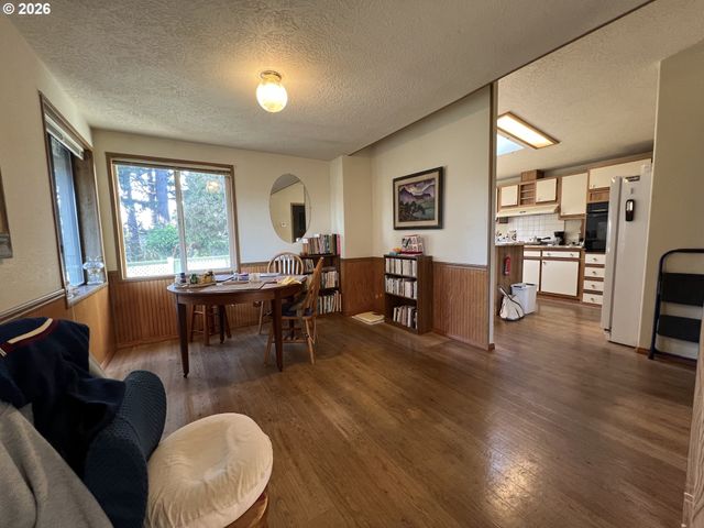 16063 DRIFTWOOD Ln 12, Brookings, OR 97415