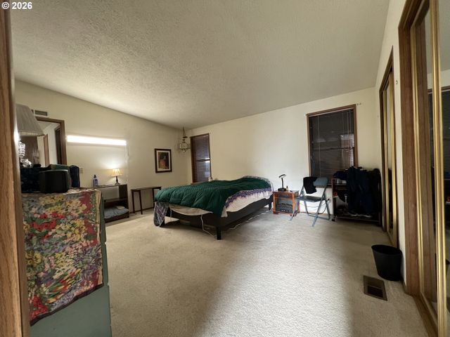16063 DRIFTWOOD Ln 12, Brookings, OR 97415