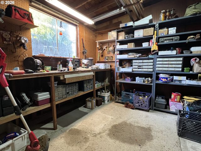16063 DRIFTWOOD Ln 12, Brookings, OR 97415