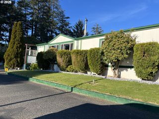 16063 DRIFTWOOD Ln 12, Brookings, OR 97415