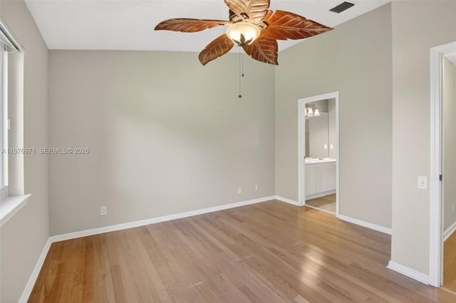 4824 SW 32nd Ter, Dania Beach, FL 33312