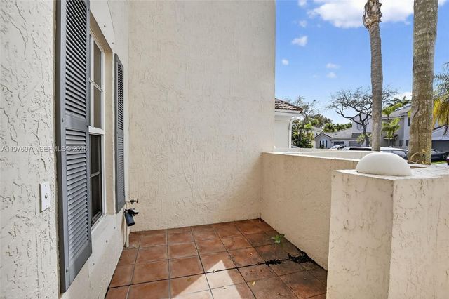 4824 SW 32nd Ter, Dania Beach, FL 33312