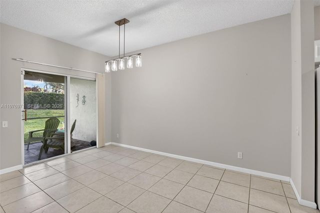 4824 SW 32nd Ter, Dania Beach, FL 33312