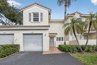 4824 SW 32nd Ter, Dania Beach, FL 33312