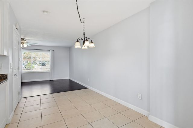 212 Blisswood Village Dr 212, Ludlow, MA 01056