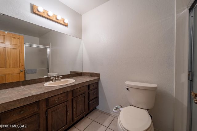 5463 N Stonehouse Place, Tucson, AZ 85750