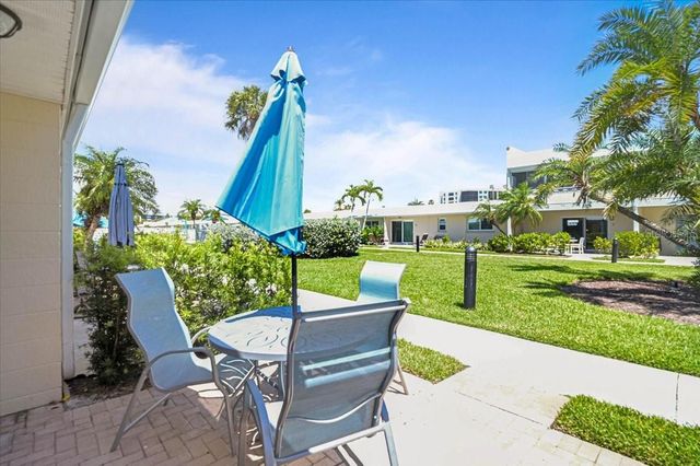 5830 MIDNIGHT PASS ROAD 3, Sarasota, FL 34242