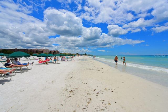 5830 MIDNIGHT PASS ROAD 3, Sarasota, FL 34242