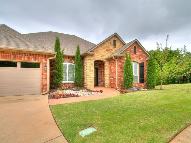 3141 Viewmont Court, Edmond, OK 73003