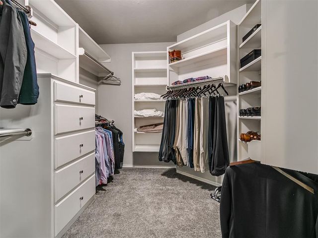 3141 Viewmont Court, Edmond, OK 73003