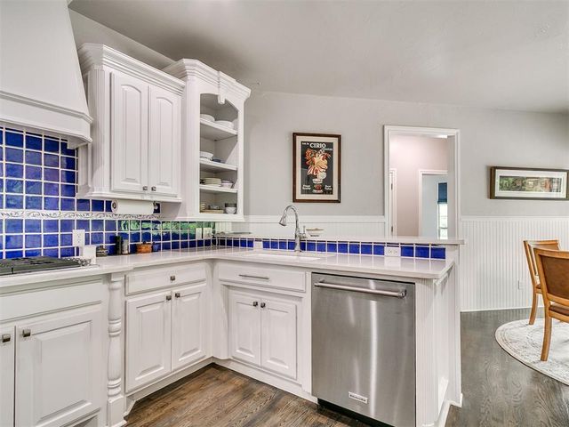 3141 Viewmont Court, Edmond, OK 73003