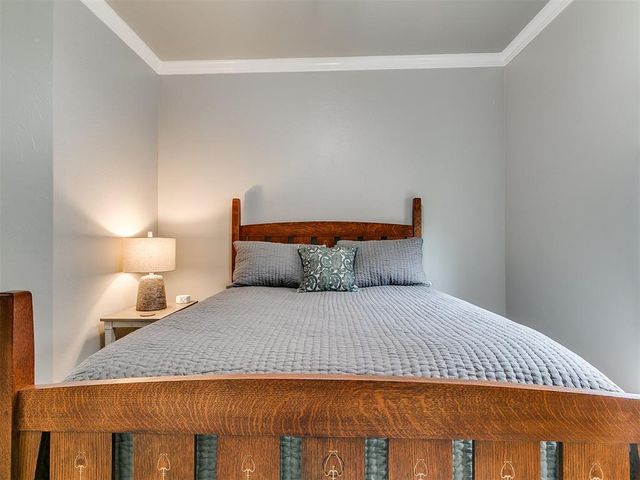 3141 Viewmont Court, Edmond, OK 73003