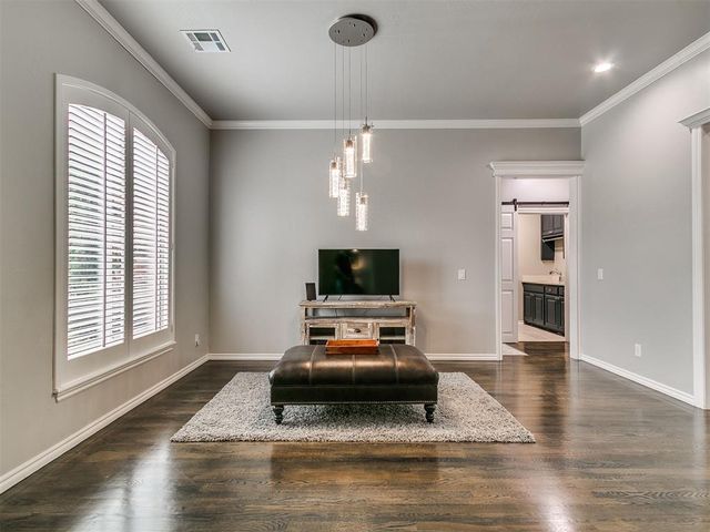 3141 Viewmont Court, Edmond, OK 73003