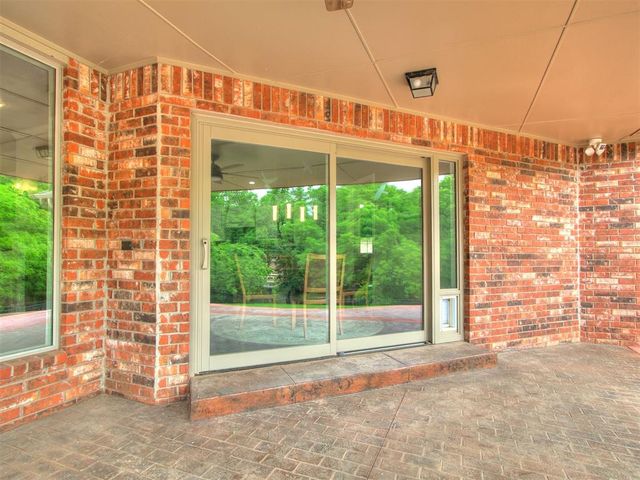 3141 Viewmont Court, Edmond, OK 73003