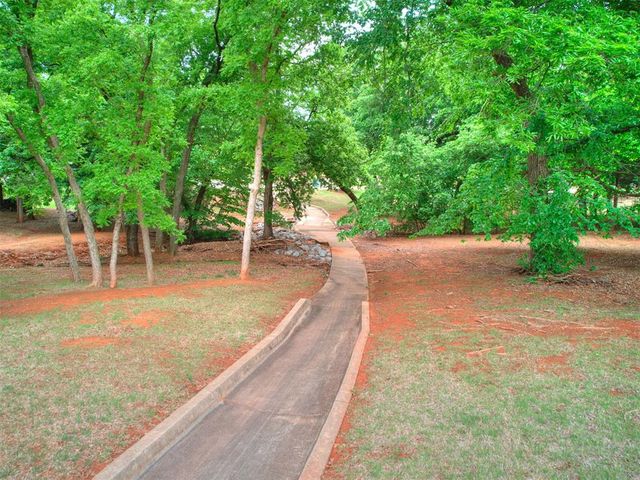 3141 Viewmont Court, Edmond, OK 73003