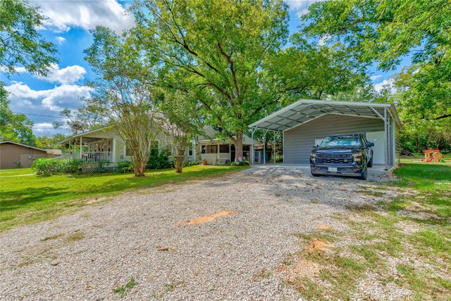 615 N Drew Avenue, Livingston, TX 77351