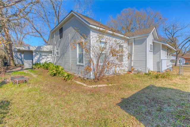 615 N Drew Avenue, Livingston, TX 77351