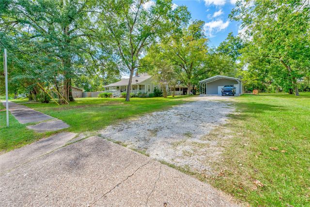 615 N Drew Avenue, Livingston, TX 77351