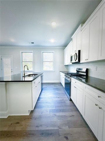 409 Hellen Valley Drive, Braselton, GA 30517