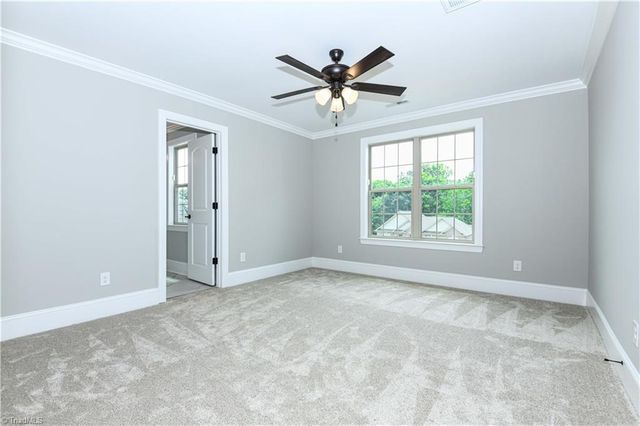 5483 Meadowlark Court, Winston-salem, NC 27106