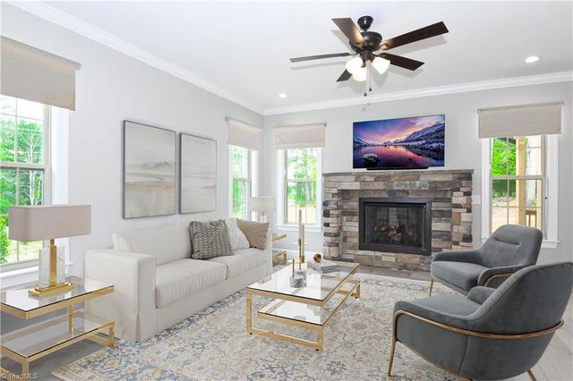 5483 Meadowlark Court, Winston-salem, NC 27106