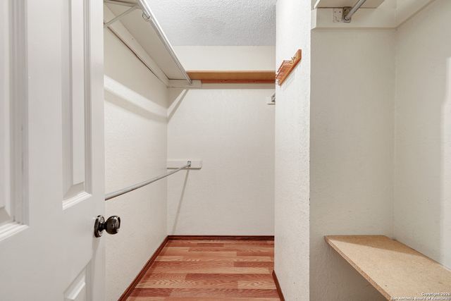 8633 Datapoint Dr Apt 224, San Antonio, TX 78229