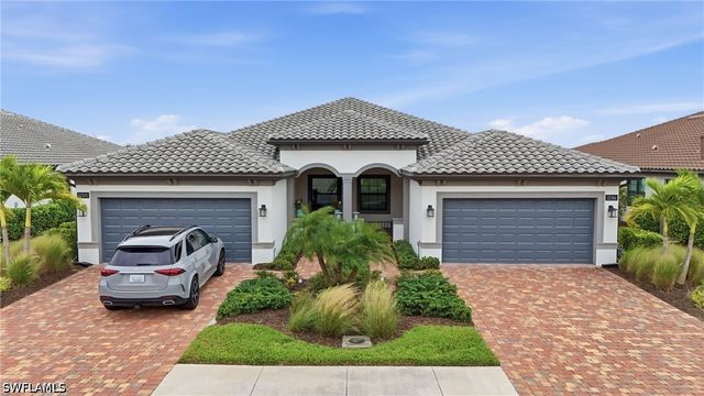 12361 Canal Grande DR, Fort Myers, FL 33913