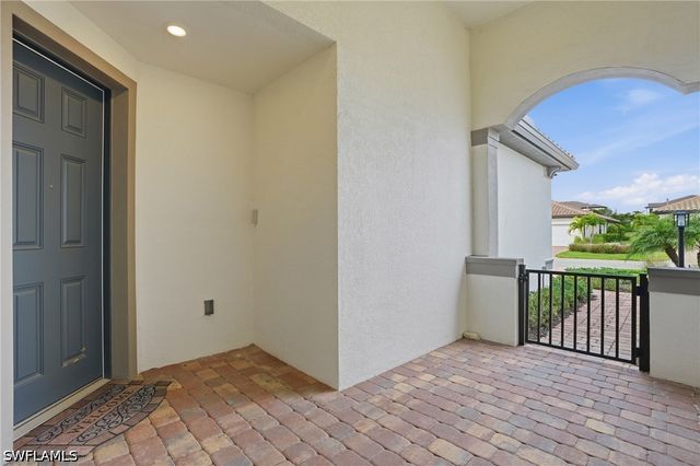 12361 Canal Grande DR, Fort Myers, FL 33913