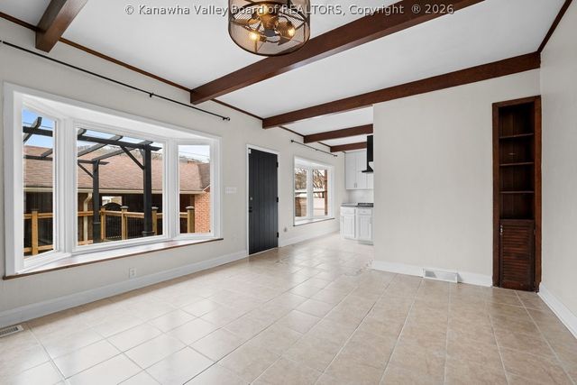 4400 Noyes Avenue, Charleston, WV 25304