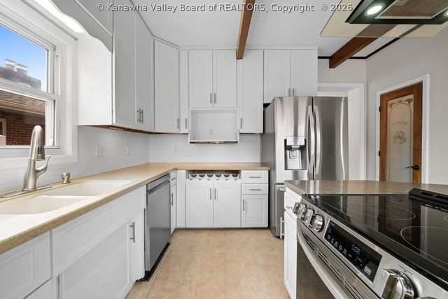 4400 Noyes Avenue, Charleston, WV 25304