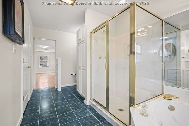 4400 Noyes Avenue, Charleston, WV 25304