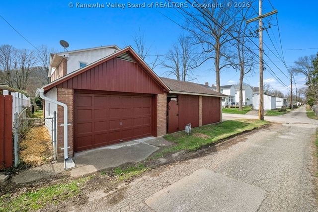 4400 Noyes Avenue, Charleston, WV 25304