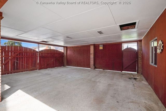 4400 Noyes Avenue, Charleston, WV 25304